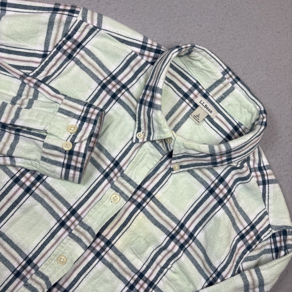 LL Bean Womens Large Flannel Shirt Green Plaid Long Sleeve Button Down Cotton